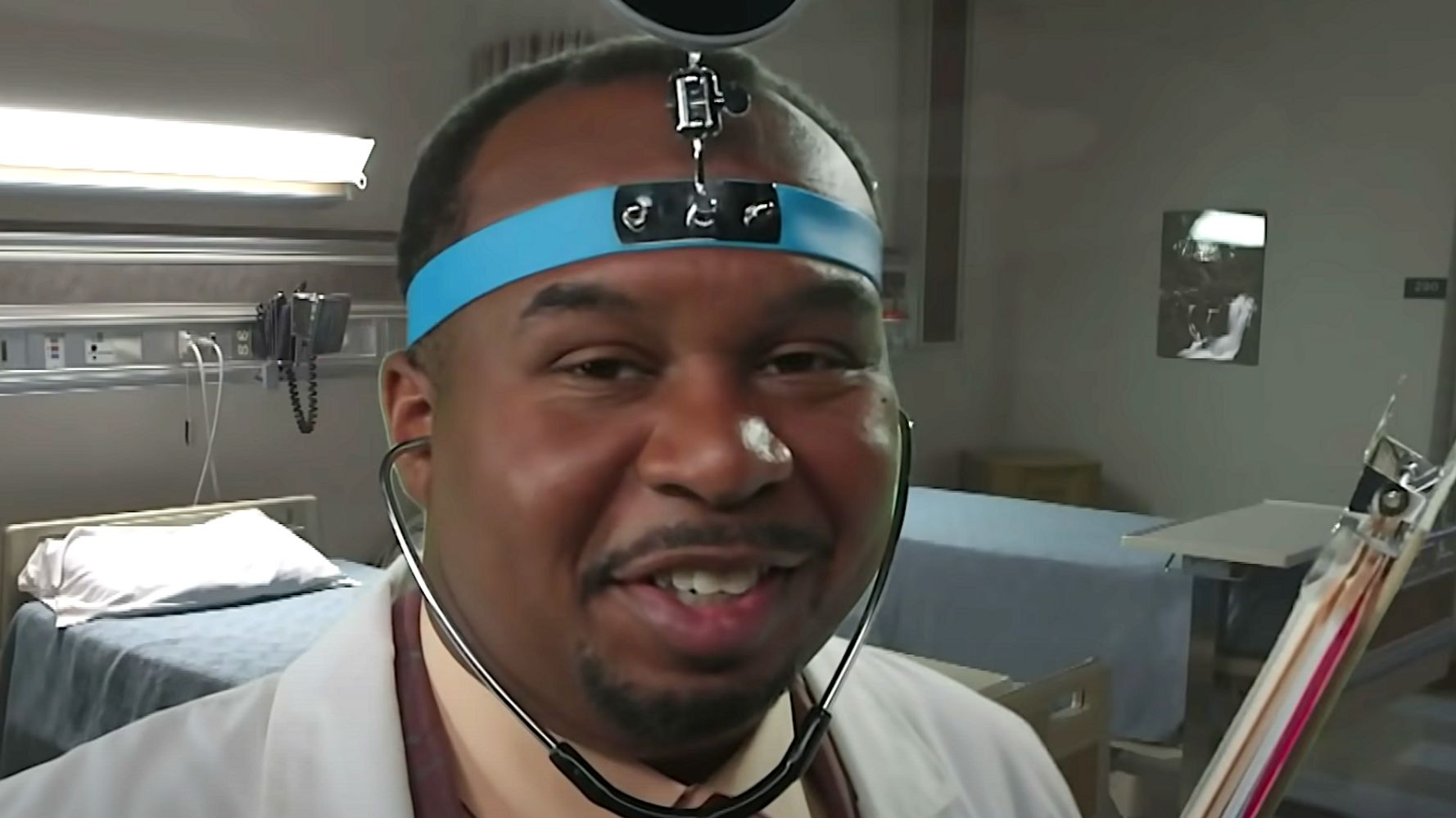 Roy Wood Jr. Is The Fake Doctor You May Need If COVID-19
Cases Keep Rising 1