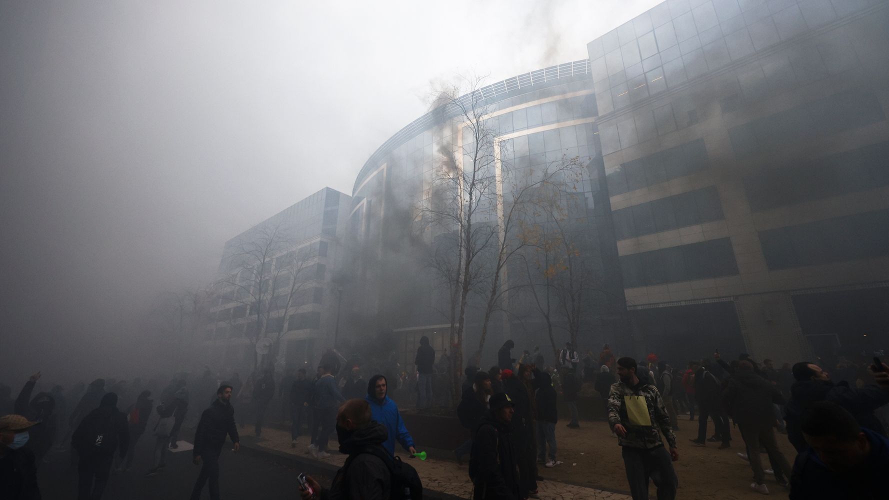 Tens Of Thousands Protest Belgium’s Tighter COVID-19 Rules
Amid Spike 1