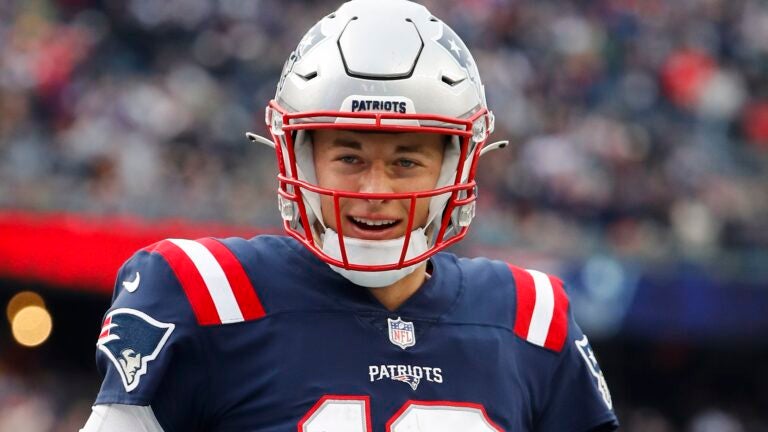 Mac Jones admits he’s aware of recent hype around him during
Patriots’ win streak 1