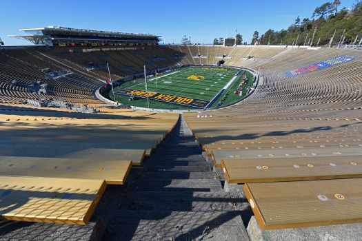 College football: Cal’s home game vs. USC postponed because
of COVID-19 cases 1