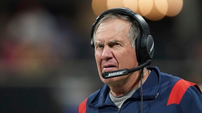 What NFL experts are predicting for Sunday’s Patriots-Titans
game 1