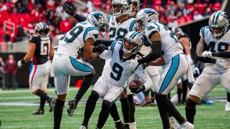 Patriots and Panthers are each 4-4, but this is not an even
matchup 1