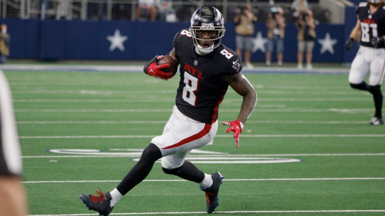 5 Falcons players to watch against the Patriots in Week
11 1