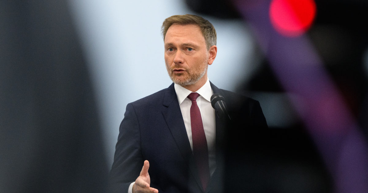 Germany post-Merkel won’t return to lockdowns, coalition
partner vows 1