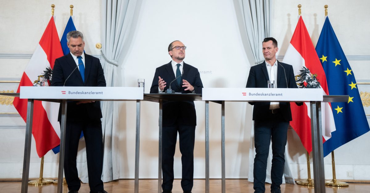 Austria imposes lockdown on unvaccinated 1