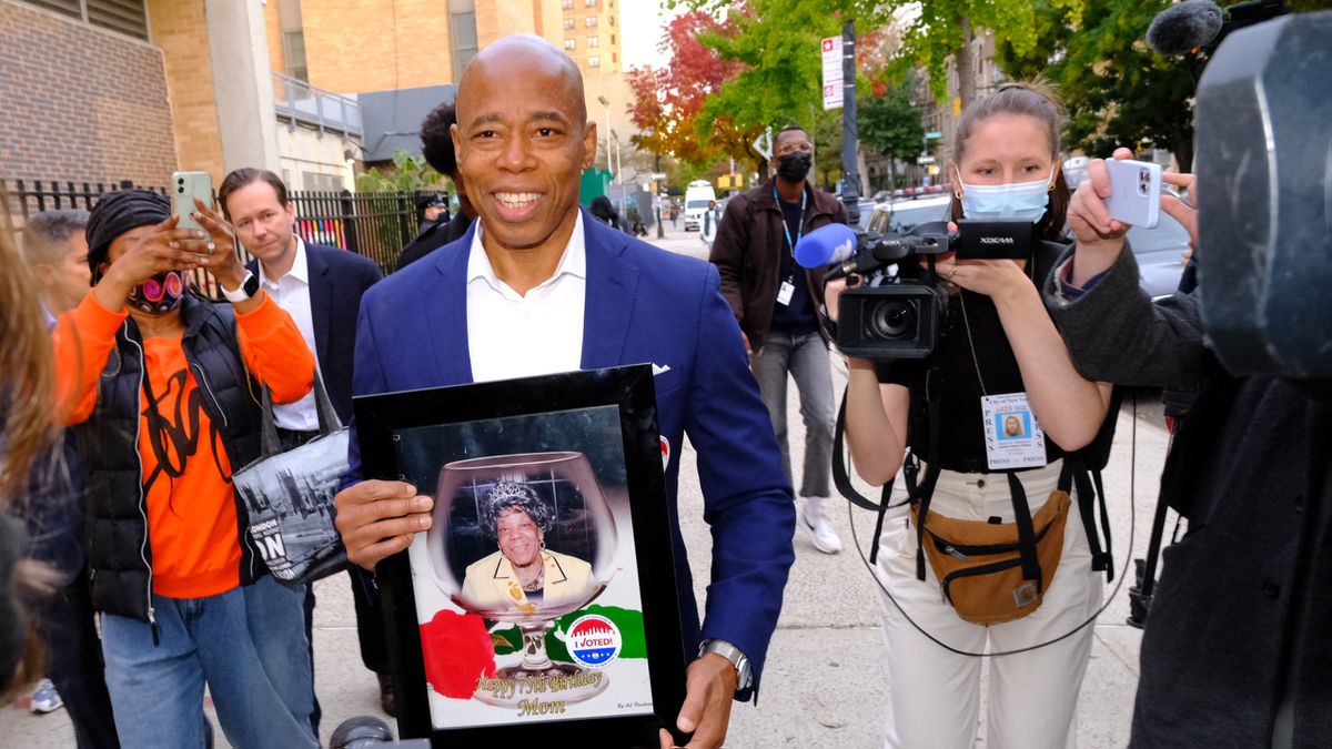 Mayoral candidate Eric Adams casts ballot as NYC voting
sites open for Election Day: ‘I am you 1