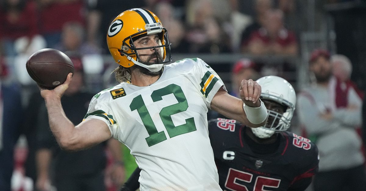 NFL fines Aaron Rodgers, Packers for COVID-19 protocol
violations 1 NFL fines Aaron Rodgers, Packers for COVID-19 protocol
violations 1