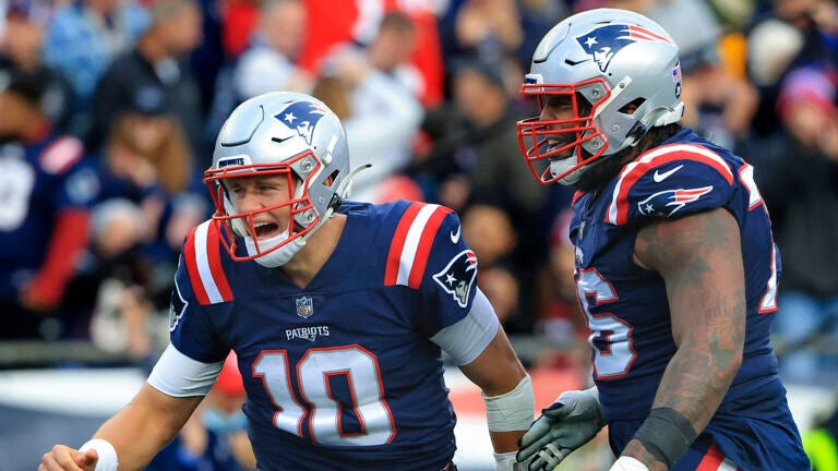 What NFL media has been saying about the Patriots’ recent
turnaround 1