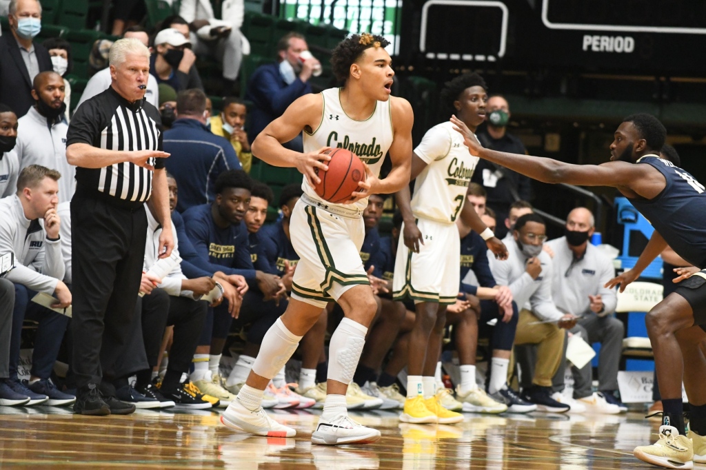 John Tonje guides CSU basketball to season-opening blowout
over Oral Roberts 1