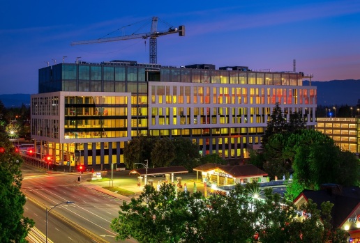 Santana West office complex in San Jose draws big-tenant
interest 1