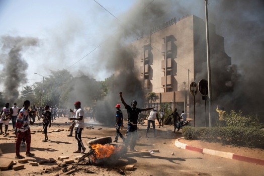 Burkina Faso police clash with anti-Kabore protesters in
capital 1