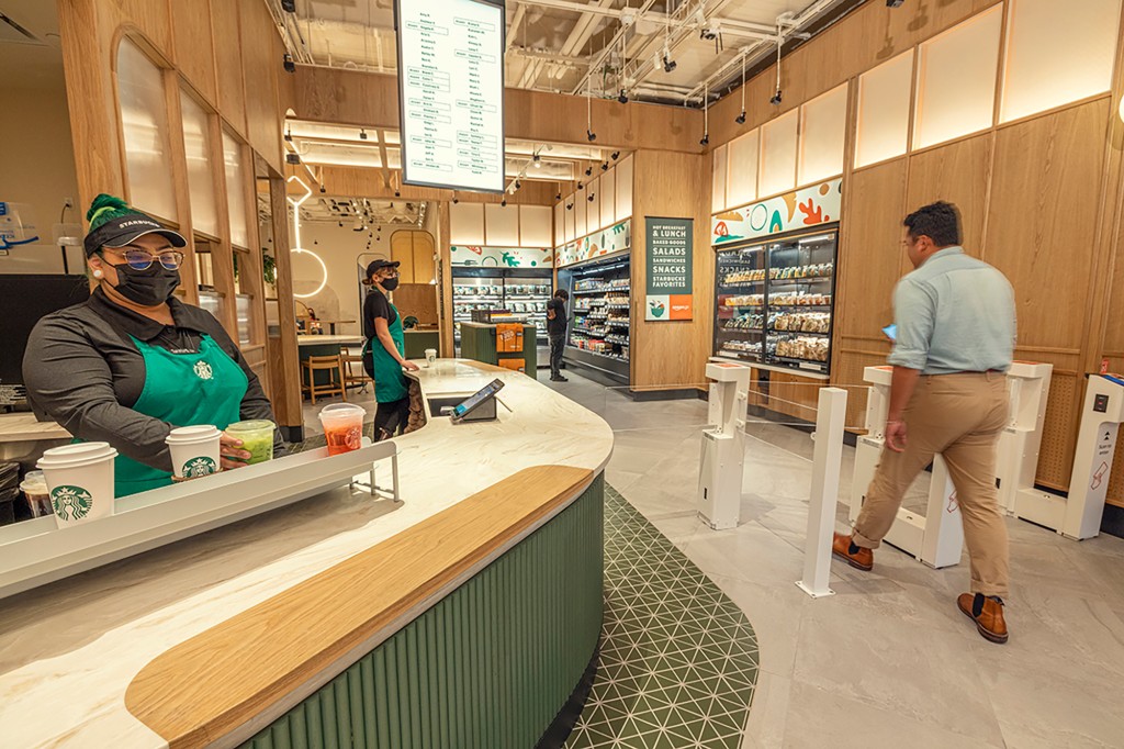 Starbucks opens first cashierless cafe in NYC 1
