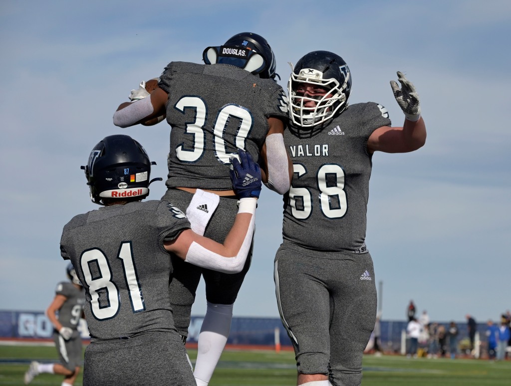 CHSAA state football playoffs: How the semifinal round
played out in Class 5A, 4A and 3A 1