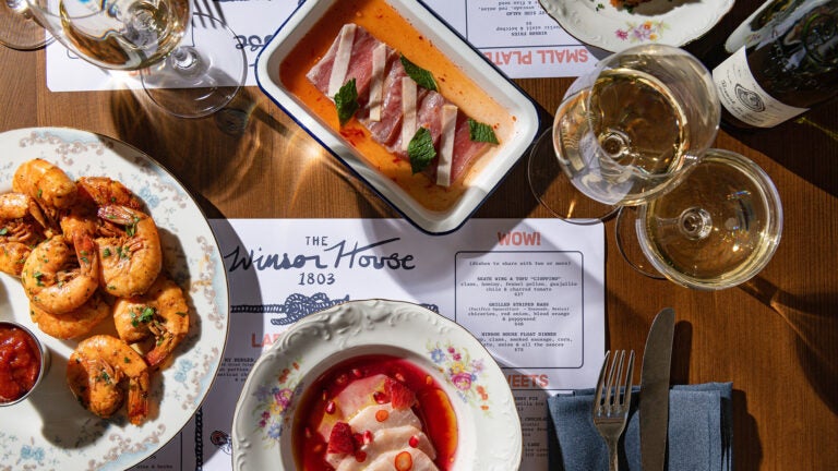 Island Creek Oysters opens The Winsor House, a new South
Shore restaurant 1