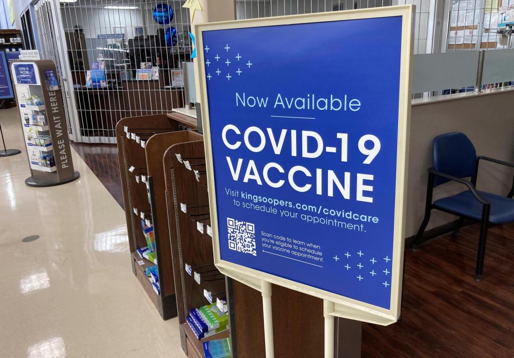 Key takeaways as U.S. sets Jan. 4 COVID-19 vaccine mandate
deadline 1