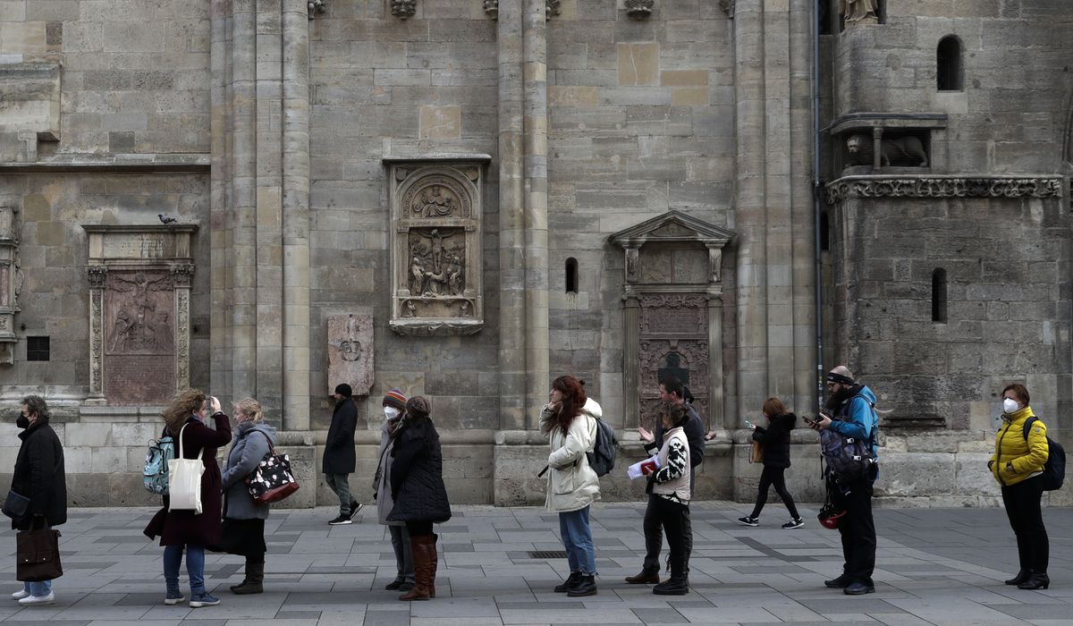 Austria to impose 10-day lockdown, mandatory COVID-19
vaccination 1