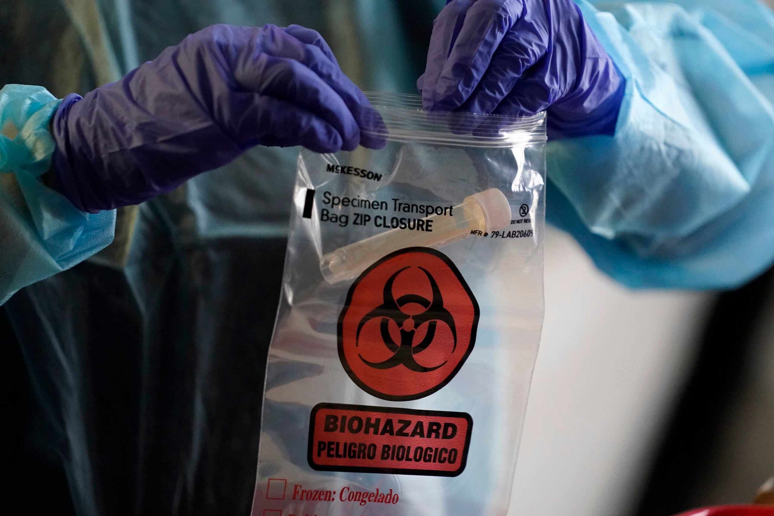 Mass. reports 2,581 new COVID-19 cases, 22 new
deaths 1