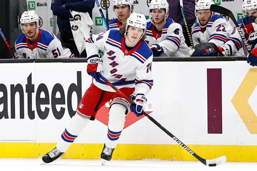 Vitali Kravtsov, Rangers open to reunion after KHL
loan 1