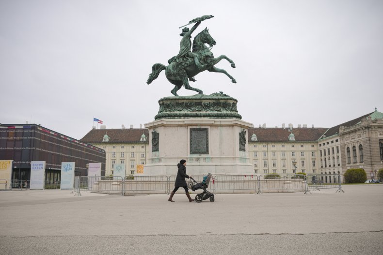 Austria Plans to Make COVID Vaccines Mandatory Next Year as
Nation Enters Fourth Lockdown 1