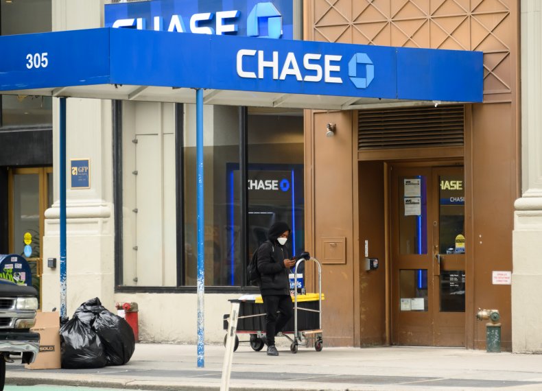 Are Banks Open on Thanksgiving Day 2021? Opening Hours for
Chase, Capital One and More 1