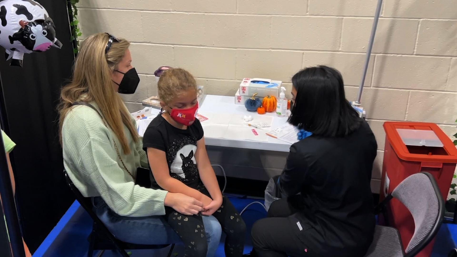 COVID-19 vaccinations for children begin across US 1 COVID-19 vaccinations for children begin across US 1