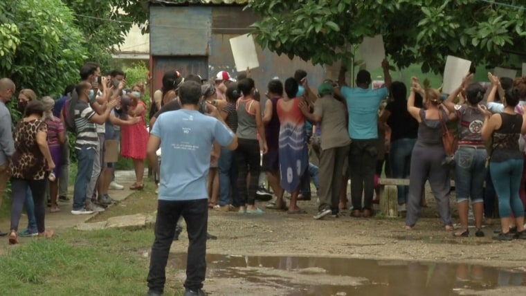 Cuban government quashes planned march by protesters 1
