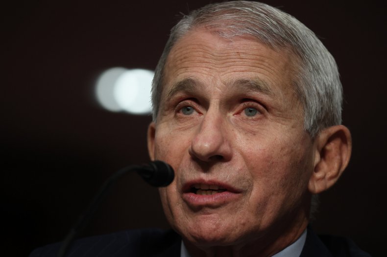 Fauci Says Families With Fully Vaccinated Kids Won't Need to
Wear Masks on Christmas 1