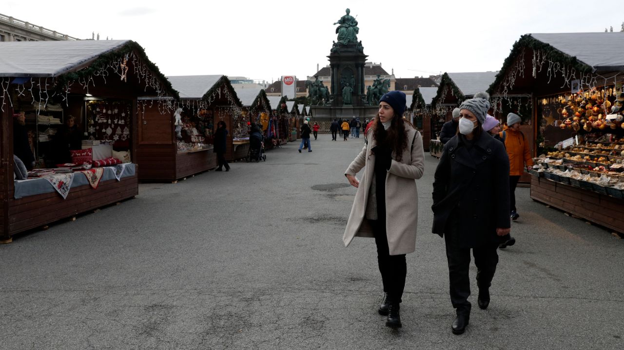 Austria to enter lockdown, make COVID-19 jabs
mandatory 1
