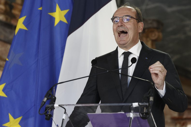 French PM Stirs Ire as Maskless Video of Him at Event
Circulates After Positive COVID Test 1