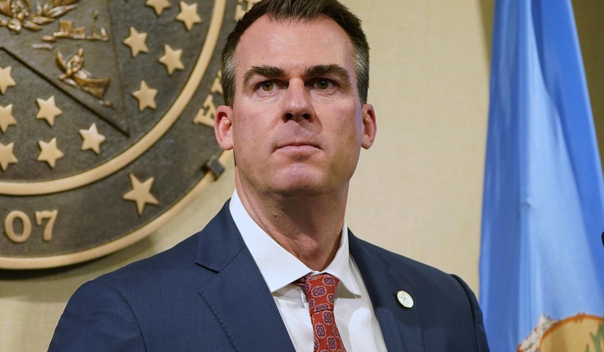 Oklahoma Guard leader: Troops won't be forced to take the
COVID-19 vaccine 1