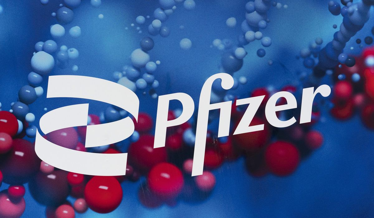 Pfizer agrees to let other companies make its COVID-19
pill 1