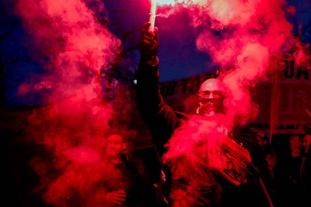 Violent protests break out in Europe over vaccine mandates,
lockdowns 1