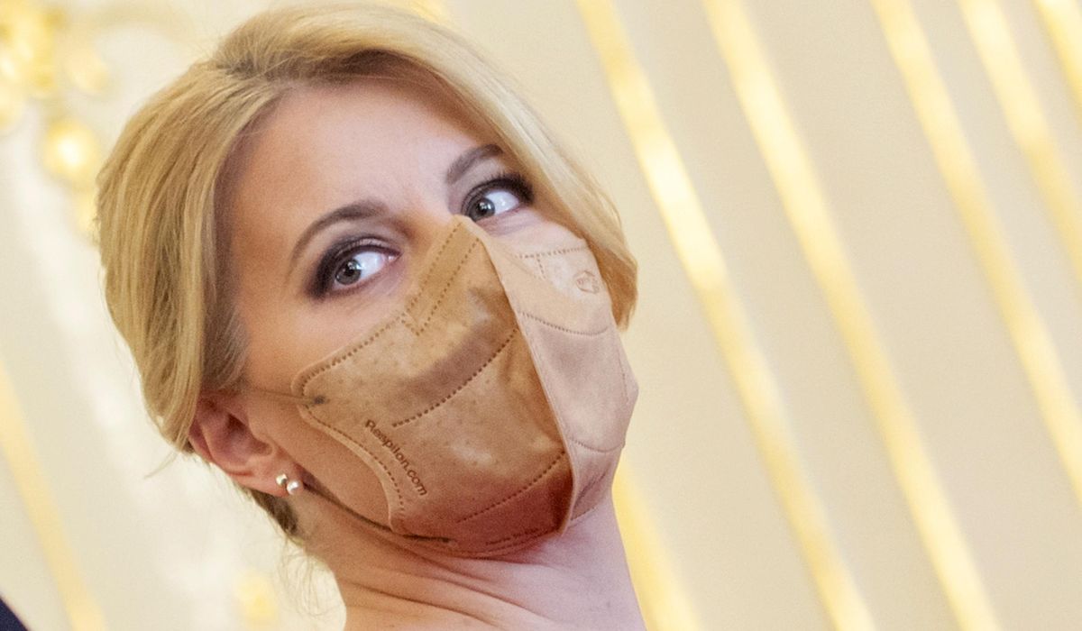 Slovakia proposes lockdown amid record infection
surge 1