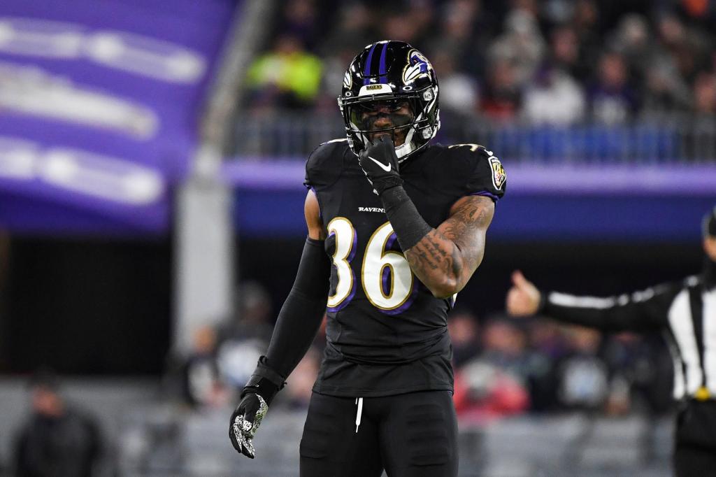 Ravens place safety Chuck Clark on reserve/COVID-19 list,
further depleting banged-up secondary 1