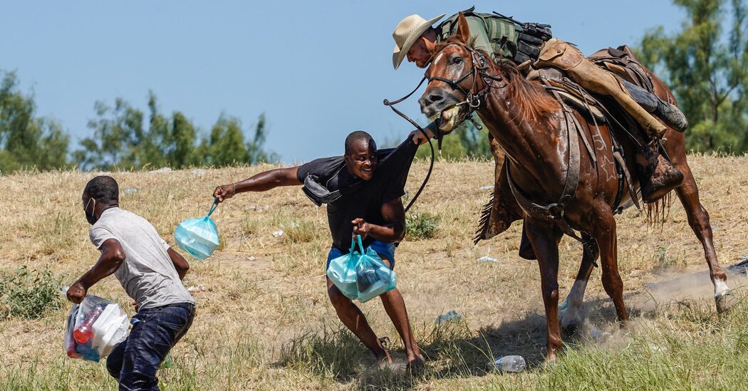 Haitian Migrants File Lawsuit Protesting Treatment by Border
Patrol 1