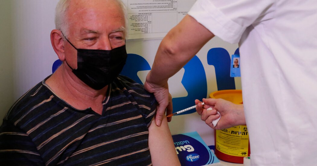 Israel Offers Fourth Coronavirus Vaccine Dose 1