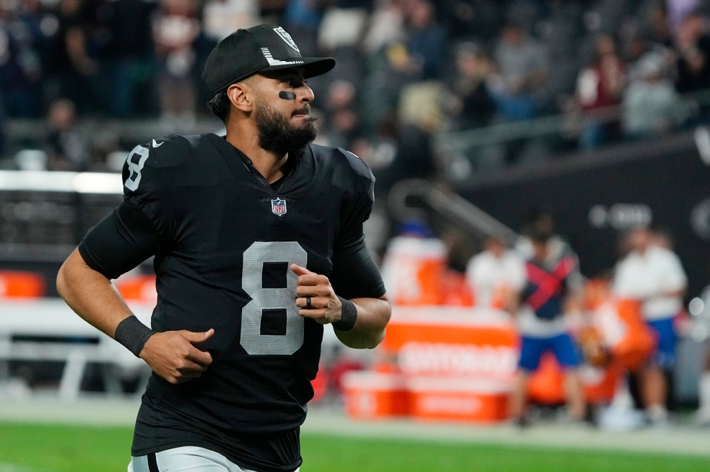 Broncos Mailbag: Should free-agents-to-be Marcus Mariota,
Mitchell Trubisky on team’s offseason radar? 1