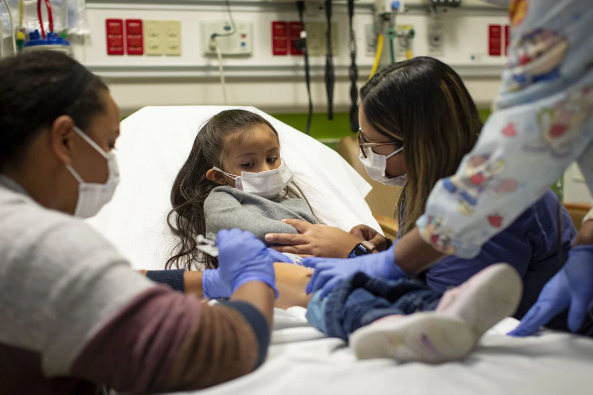 Inside a Chicago COVID-19 vaccine trial for babies,
toddlers: ‘It will help all of the littles get their
shots.’ 1 Inside a Chicago COVID-19 vaccine trial for babies,
toddlers: ‘It will help all of the littles get their
shots.’ 1