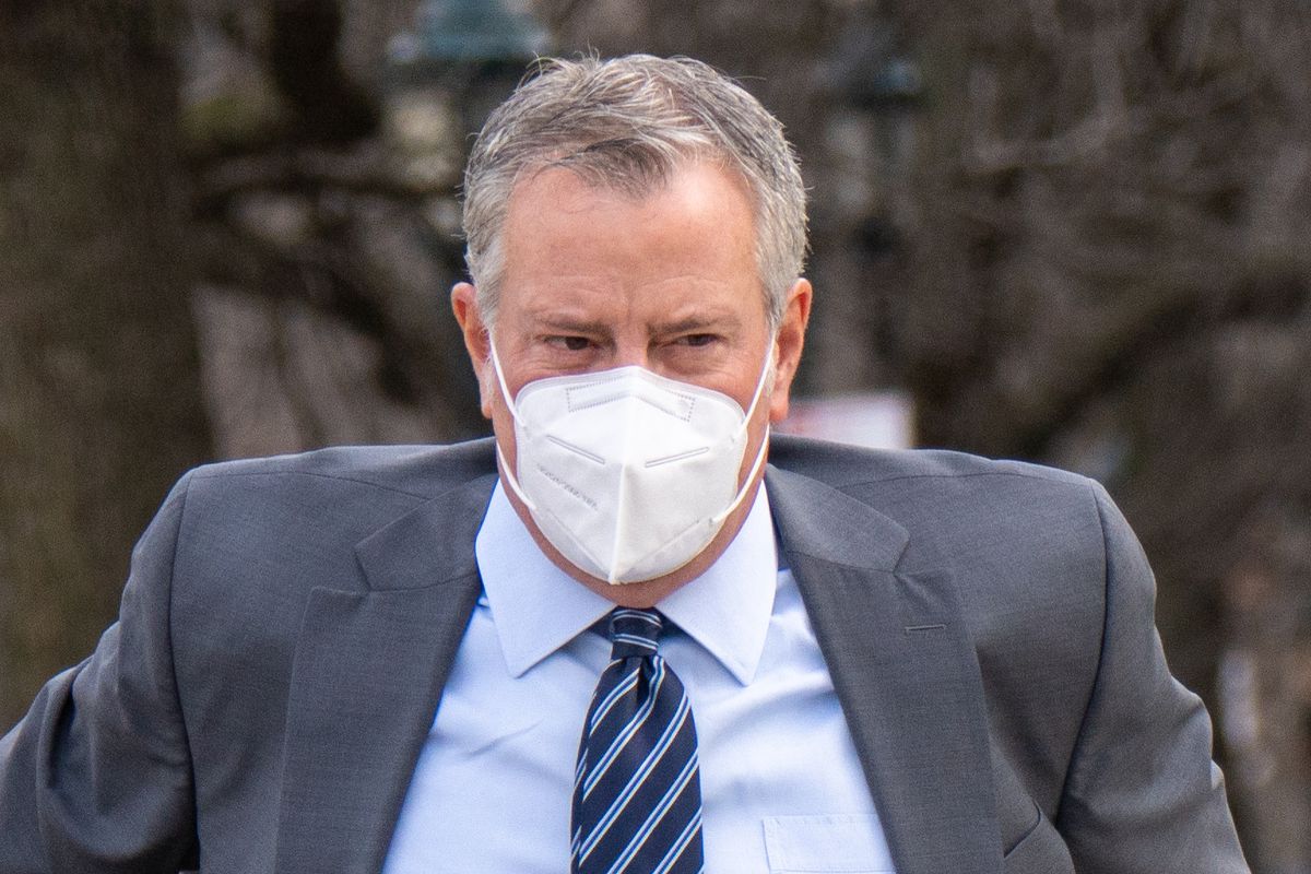 NYC opening new COVID testing sites amid omicron fears: de
Blasio 1 NYC opening new COVID testing sites amid omicron fears: de
Blasio 1