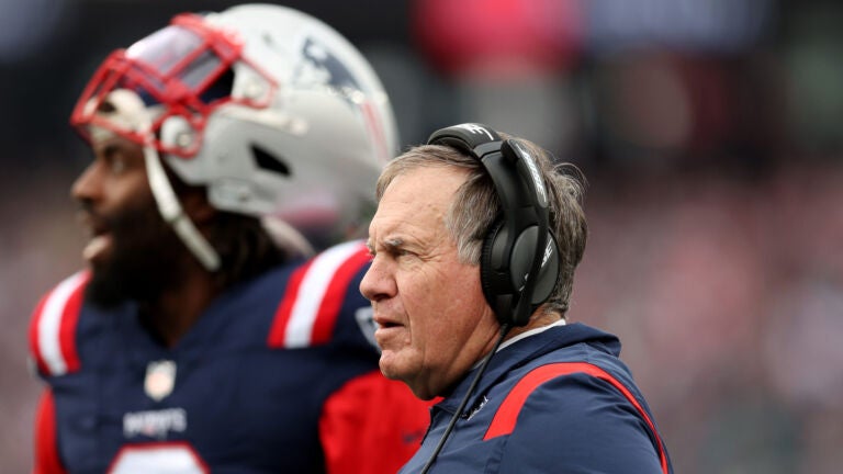 Bill Belichick explained how he would feel if the Patriots
were ever featured on ‘Hard Knocks’ 1
