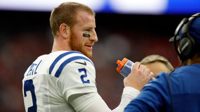 Carson Wentz said he’s ‘confident’ Colts can run the ball
against the Patriots 1