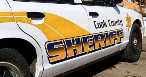 Former Cook County sheriff’s officer charged with drug
trafficking from Mexico to Illinois 1