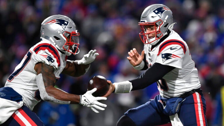 Rob Ninkovich explained why he thinks the Patriots’ running
game will have success against the Colts 1