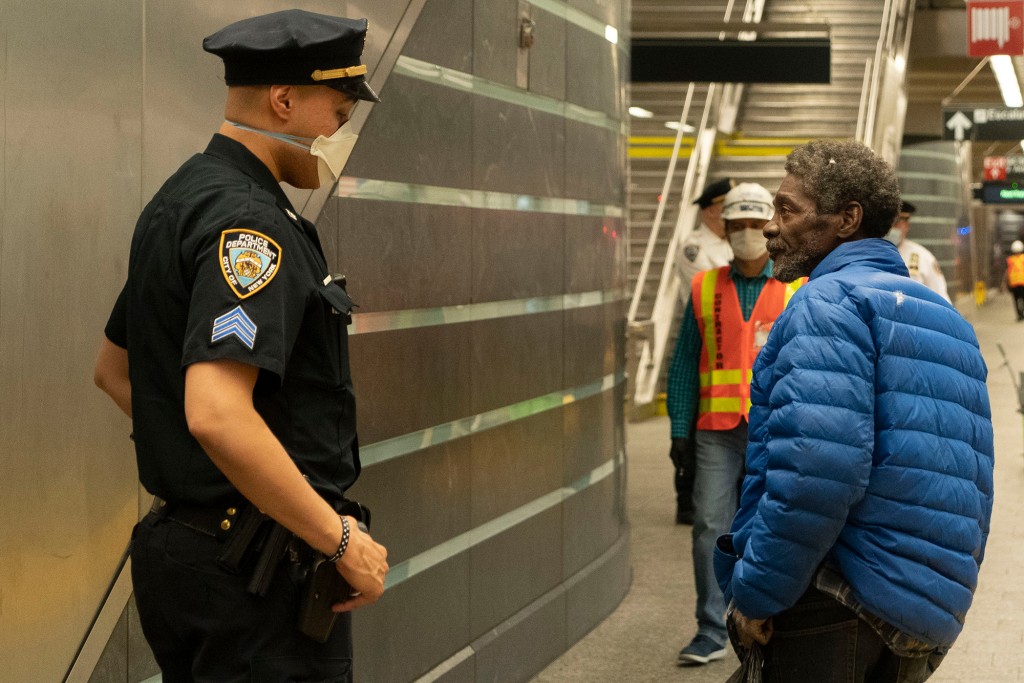 NYPD has issued ‘very few’ subway mask fines — but won’t say
how many 1