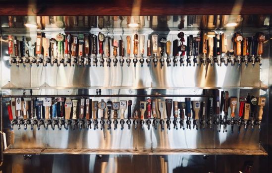 Long-closed Santa Clara brewpub, the Halford, reopens — with
71 beer taps and 3 robots 1