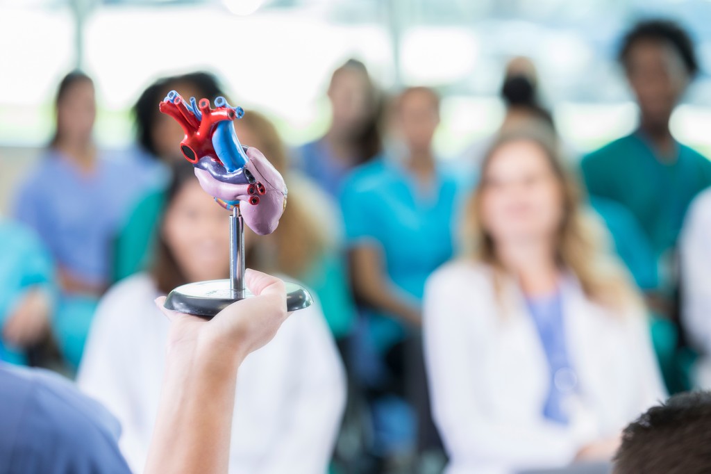 US medical schools enrolled the largest and most diverse
class in history in 2021 1