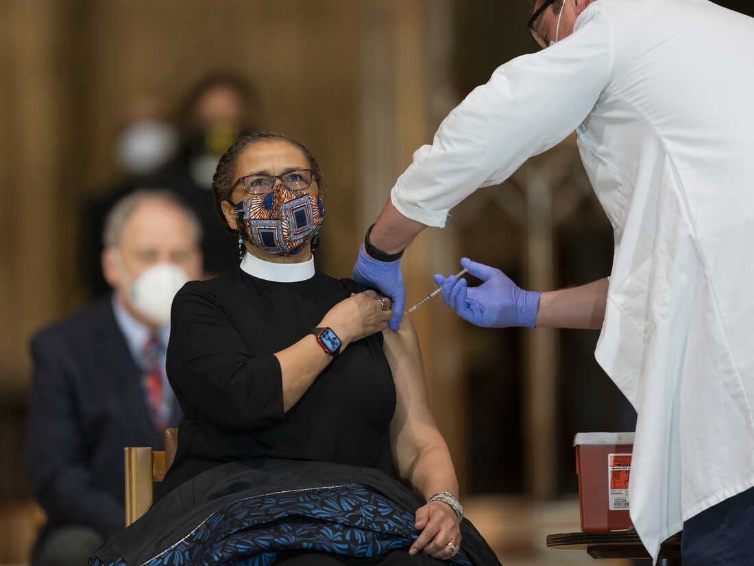 1 in 10 Americans say the COVID-19 vaccine conflicts with
their religious beliefs 1