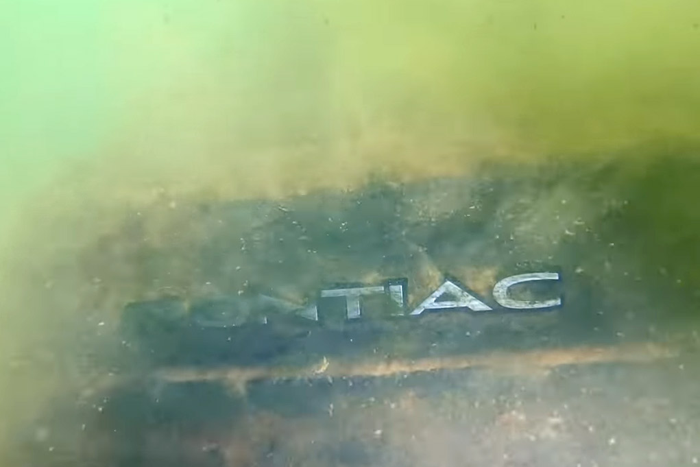 2000 Tennessee cold case reopened after Youtube sleuth finds
missing car 1