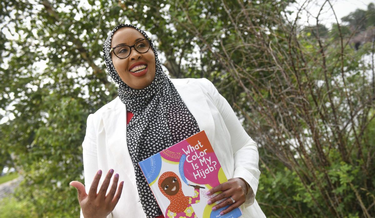 Muslim group protests alleged hate crime in Maryland public
school 1