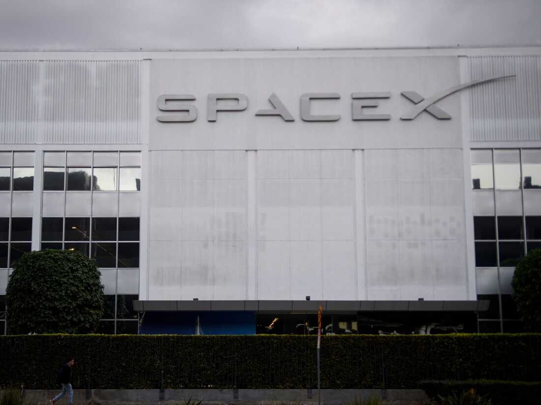 SpaceX reports LA County's highest number of workplace
COVID-19 cases 1
